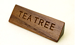 A} l[v[g TEA TREE