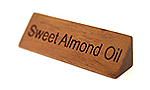 A} l[v[g Sweet Almond Oil